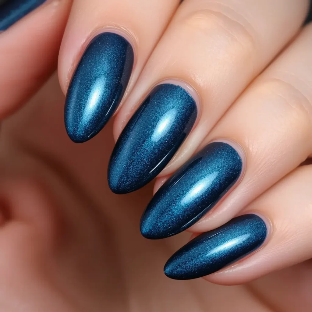 deep blue nails